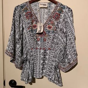 Savanna Jane rayon top with embroidered flowers